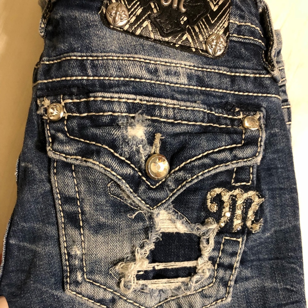 Miss Me Signature Ankle Skinny Jeans